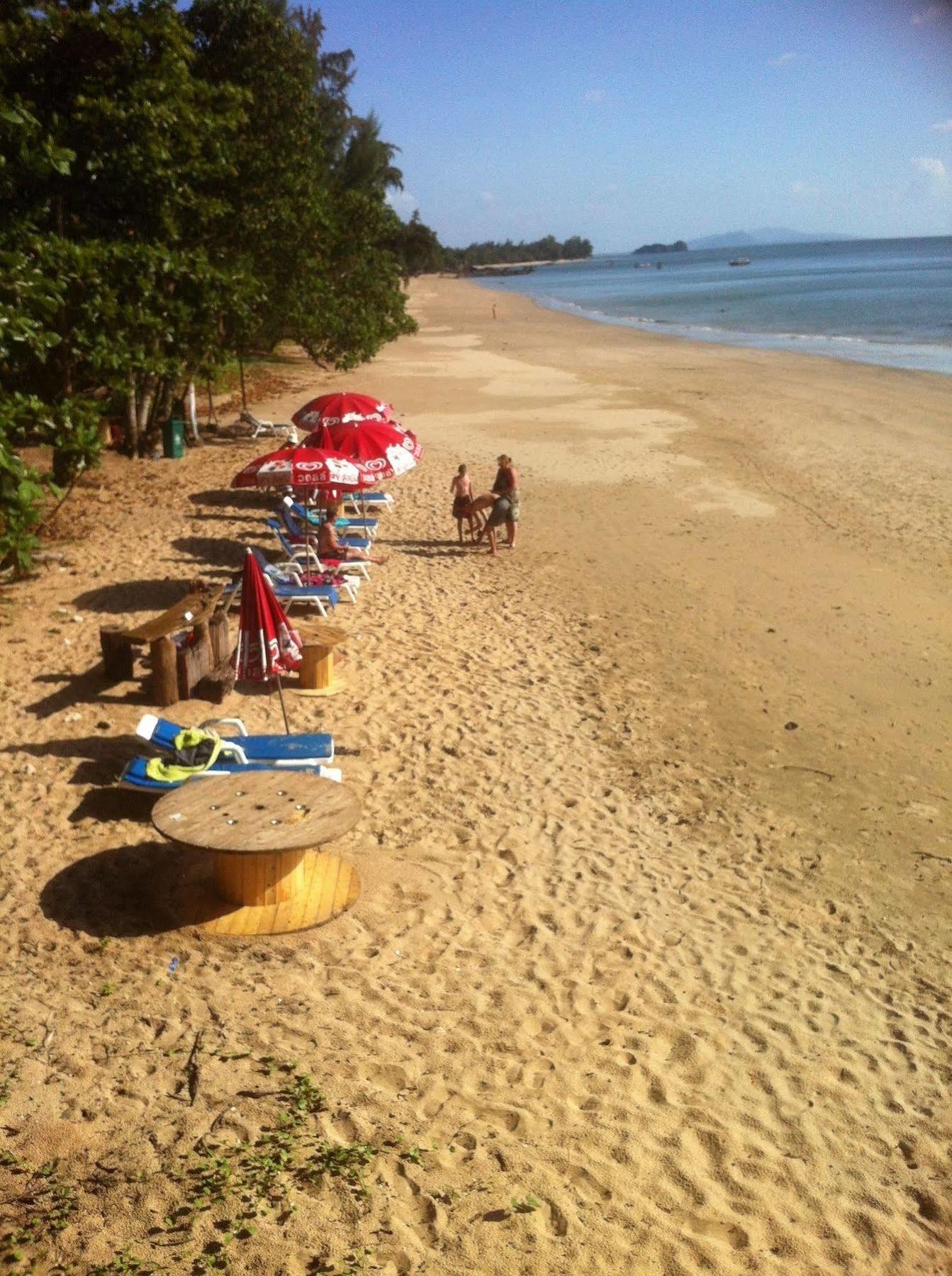 Koh Jum Aosi Beach View Esterno foto
